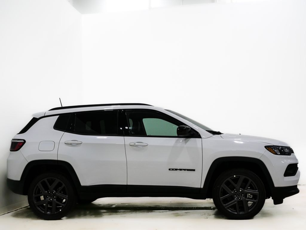 New 2026 Jeep Compass LATITUDE ALTITUDE 4X4 Sport Utility