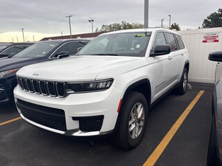 2023 Jeep Grand Cherokee L Laredo SUV