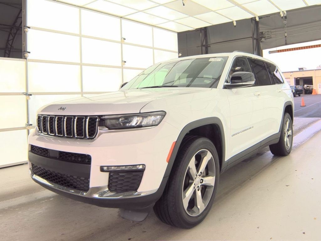 2022 Jeep Grand Cherokee L Limited's photo