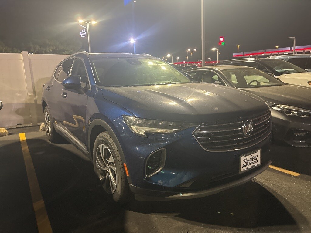 2023 Buick Envision Essence photo 3