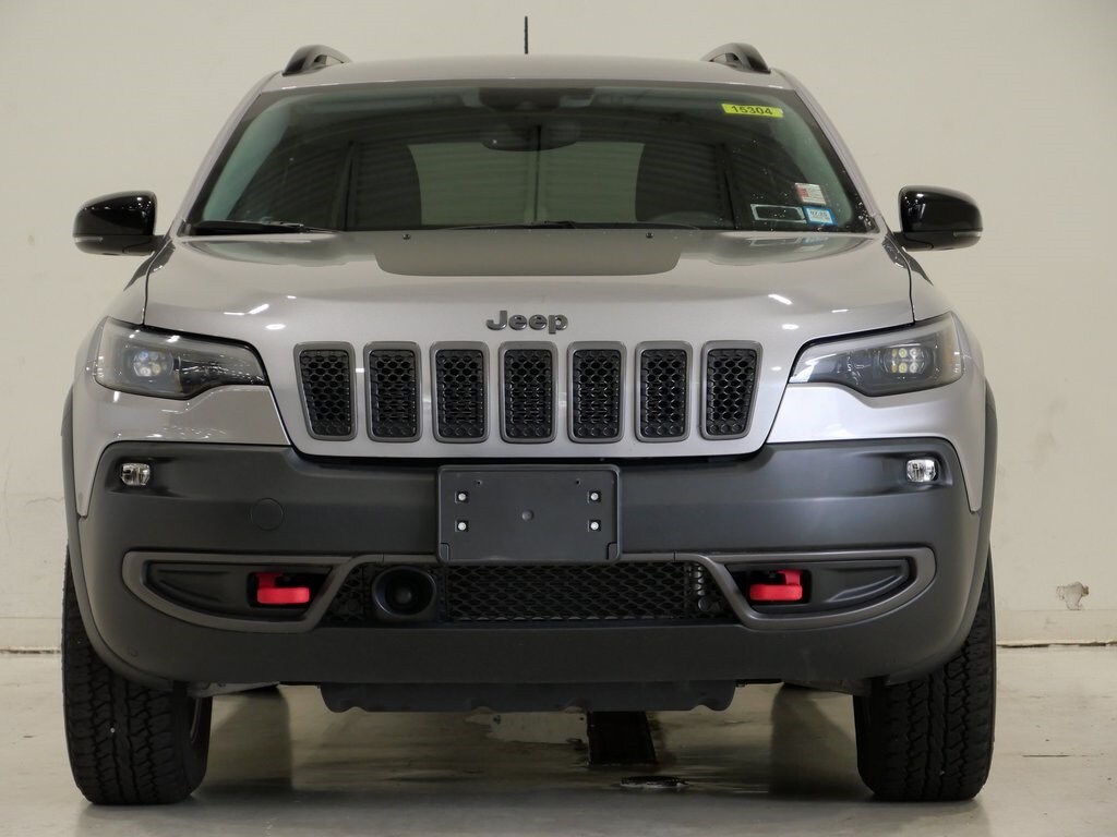 2022 Jeep Cherokee Trailhawk photo 2