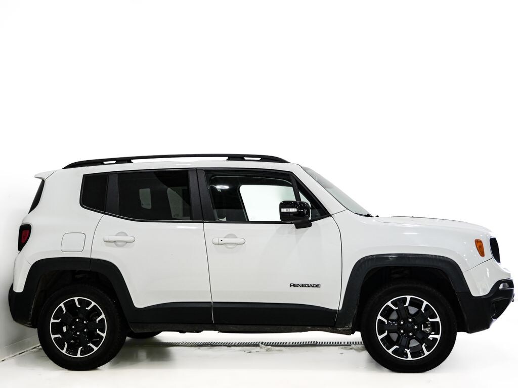 Used 2023 Jeep Renegade Latitude SUV