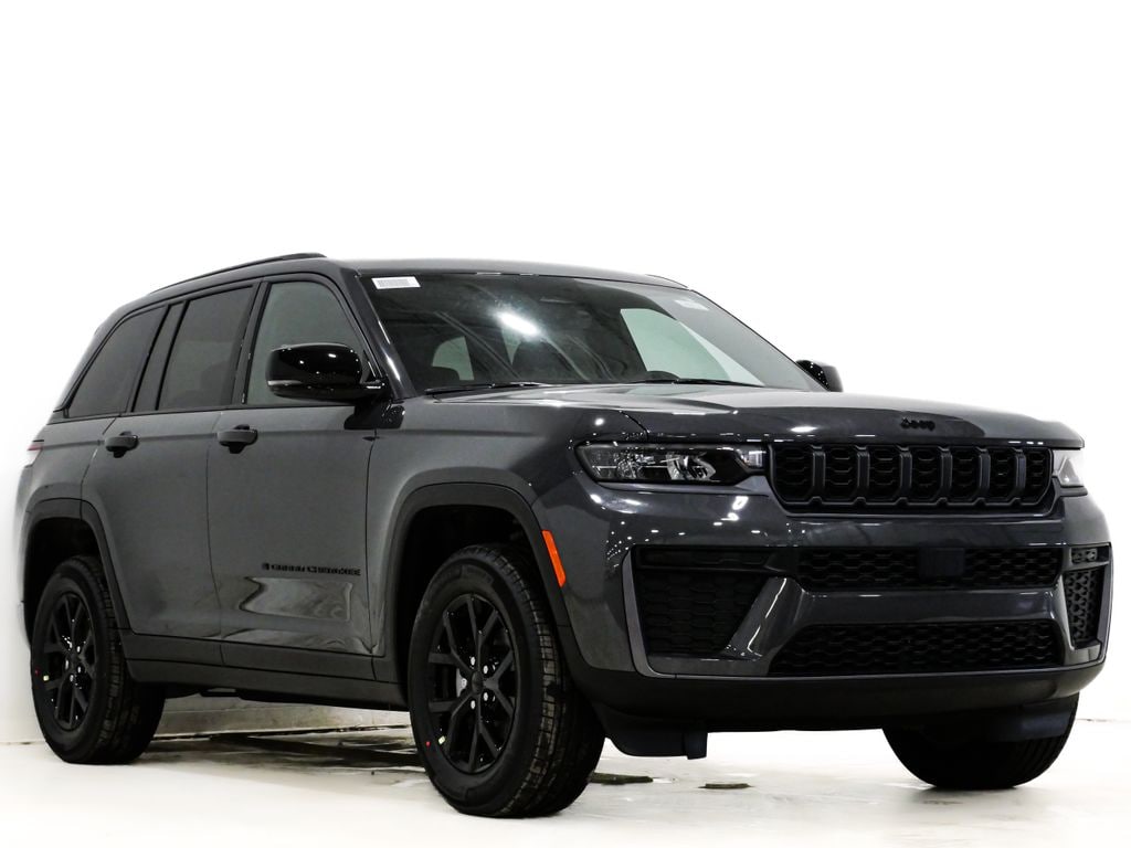 New 2026 Jeep Grand Cherokee LAREDO ALTITUDE 4X4 Sport Utility