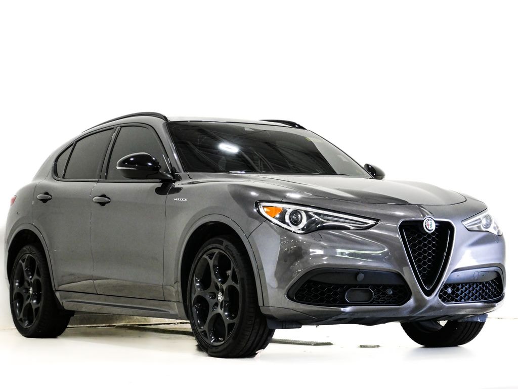 Used 2023 Alfa Romeo Stelvio Veloce SUV