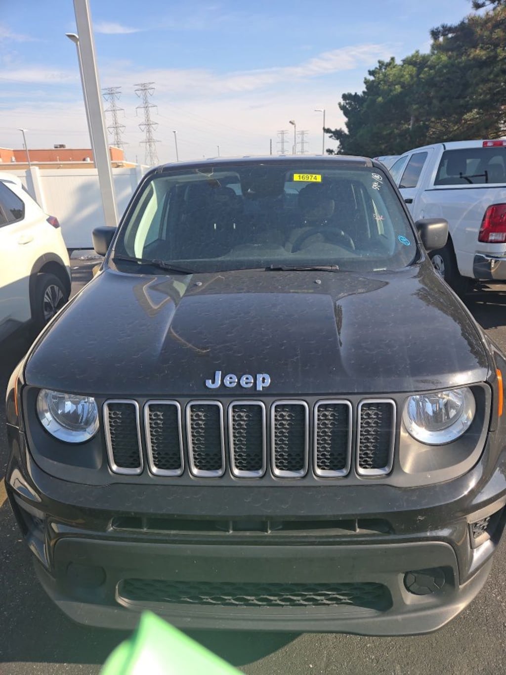 Used 2023 Jeep Renegade Latitude SUV
