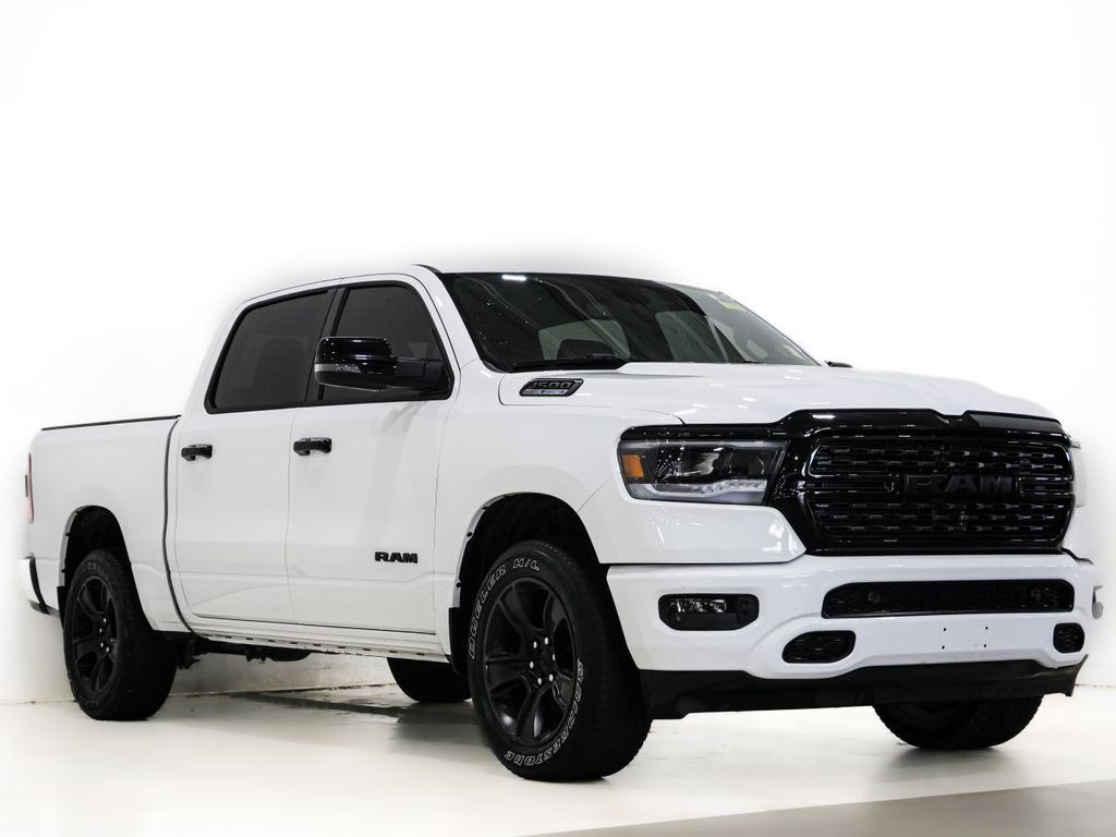 2023 RAM 1500 Big Horn/Lone Star 4x4 Crew Cab 5'7's photo