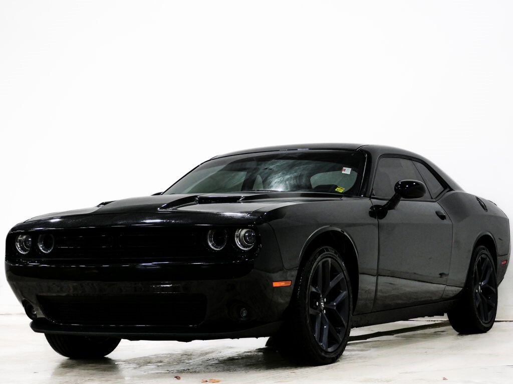 Used 2021 Dodge Challenger SXT Coupe
