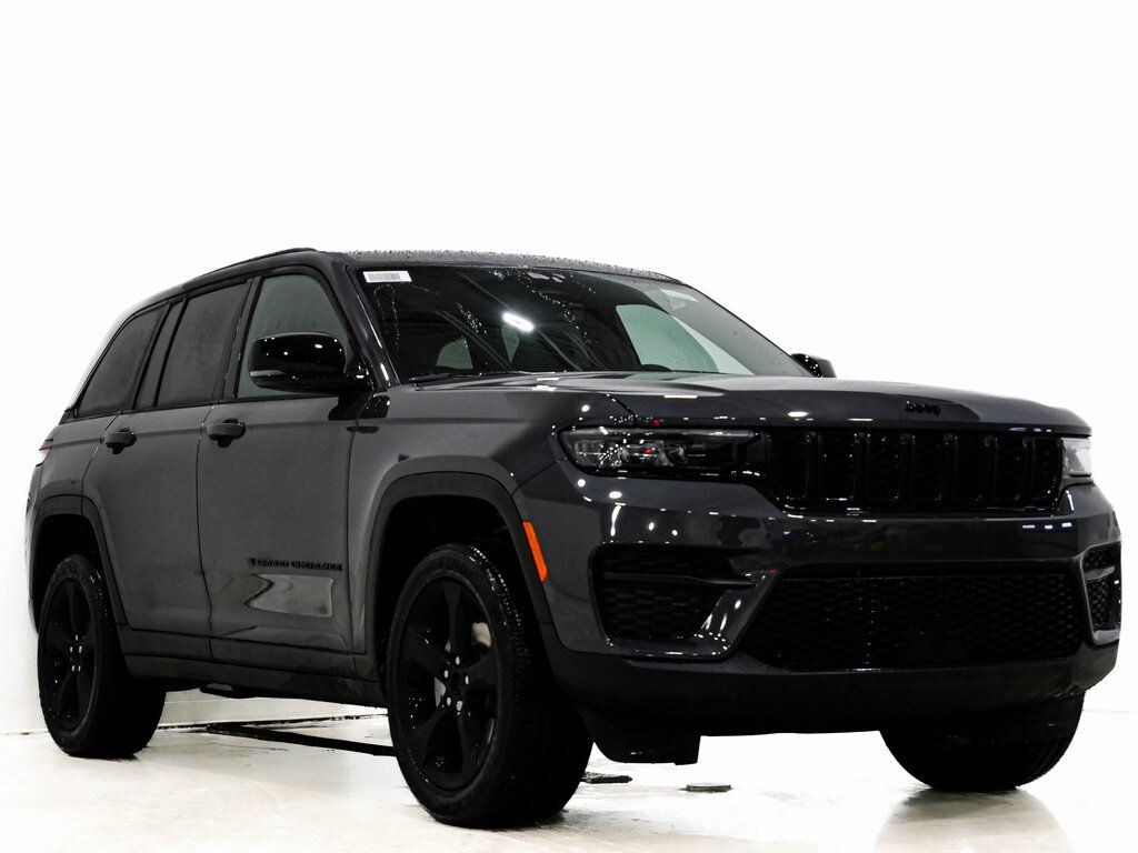 New 2025 Jeep Grand Cherokee ALTITUDE X 4X4 Sport Utility