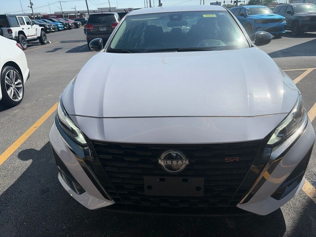 Used 2024 Nissan Altima 2.5 SR Sedan