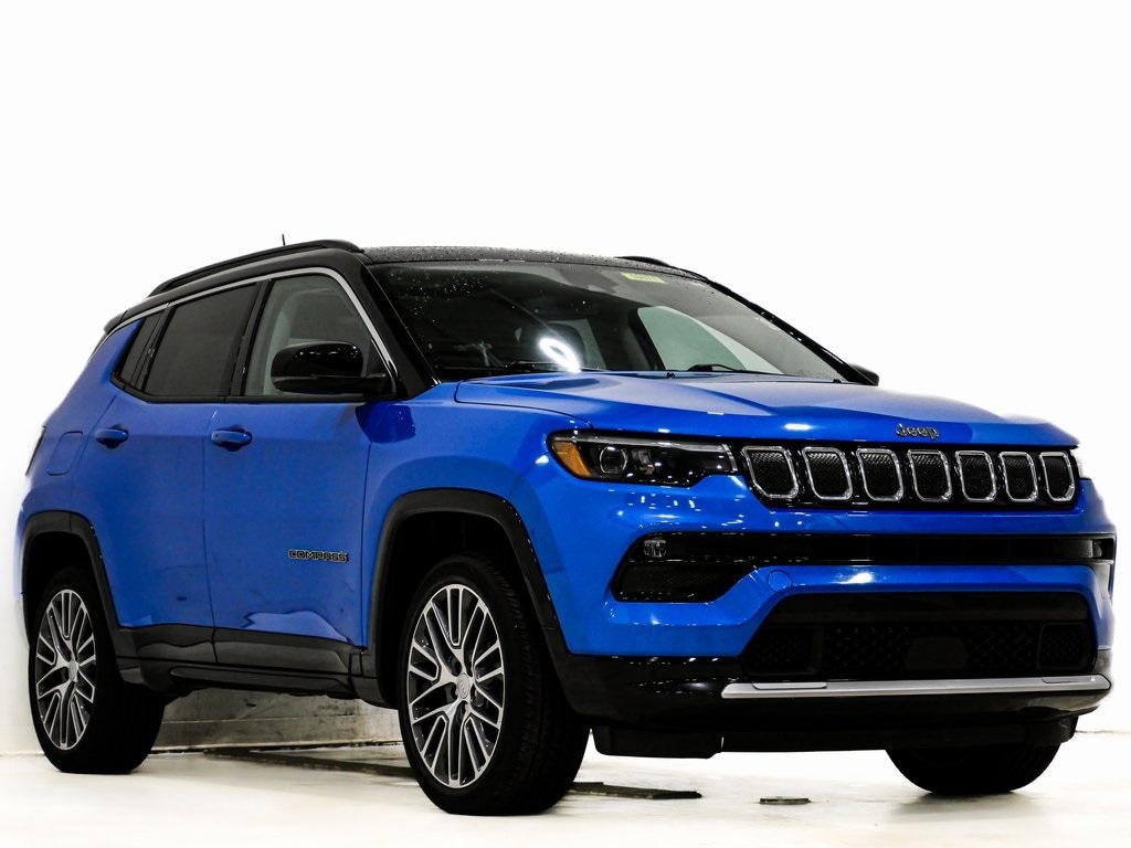 2022 Jeep Compass Limited's photo