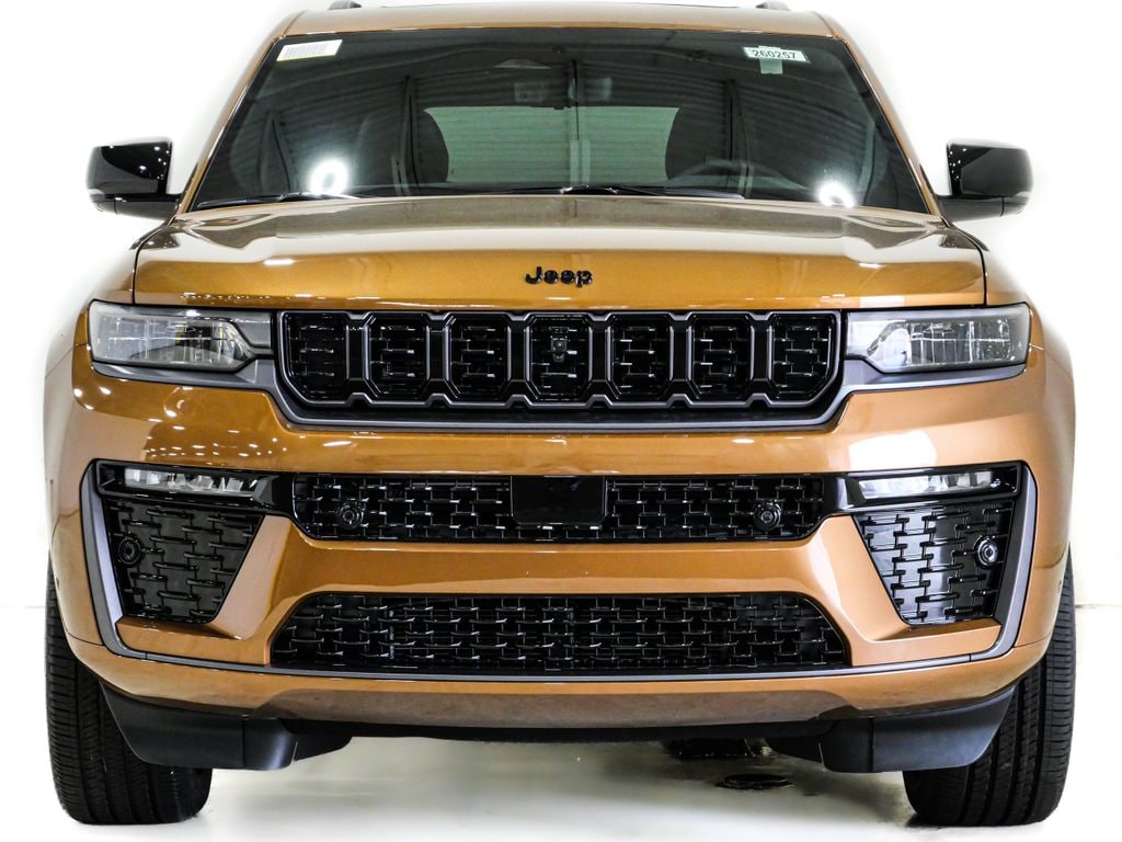 New 2026 Jeep Grand Cherokee LIMITED RESERVE 4X4 Sport Utility