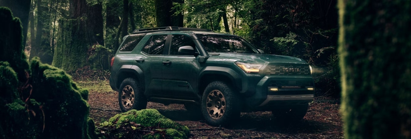 Jeep Wrangler vs Toyota 4Runner