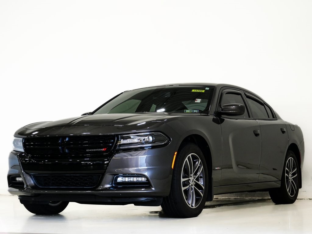 Used 2019 Dodge Charger SXT Sedan