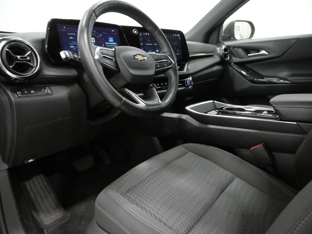 2025 Chevrolet Equinox LT - Photo 10