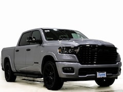 2026 Ram 1500 LARAMIE CREW CAB 4X4 5'7 BOX Pickup