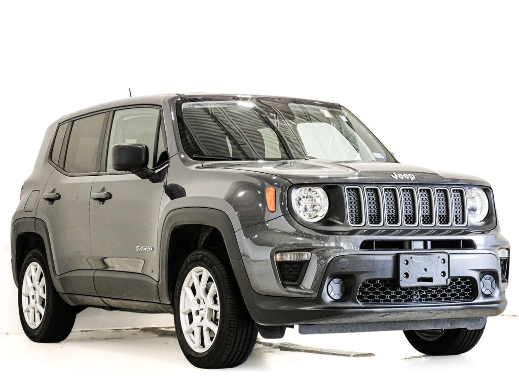 Used 2023 Jeep Renegade Latitude SUV