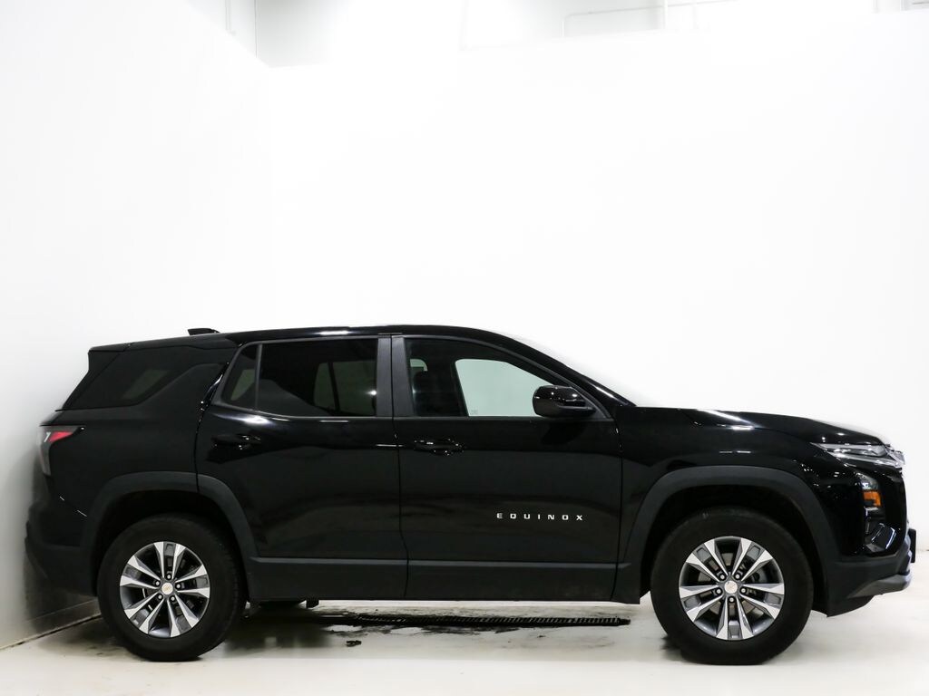 Used 2025 Chevrolet Equinox LT SUV