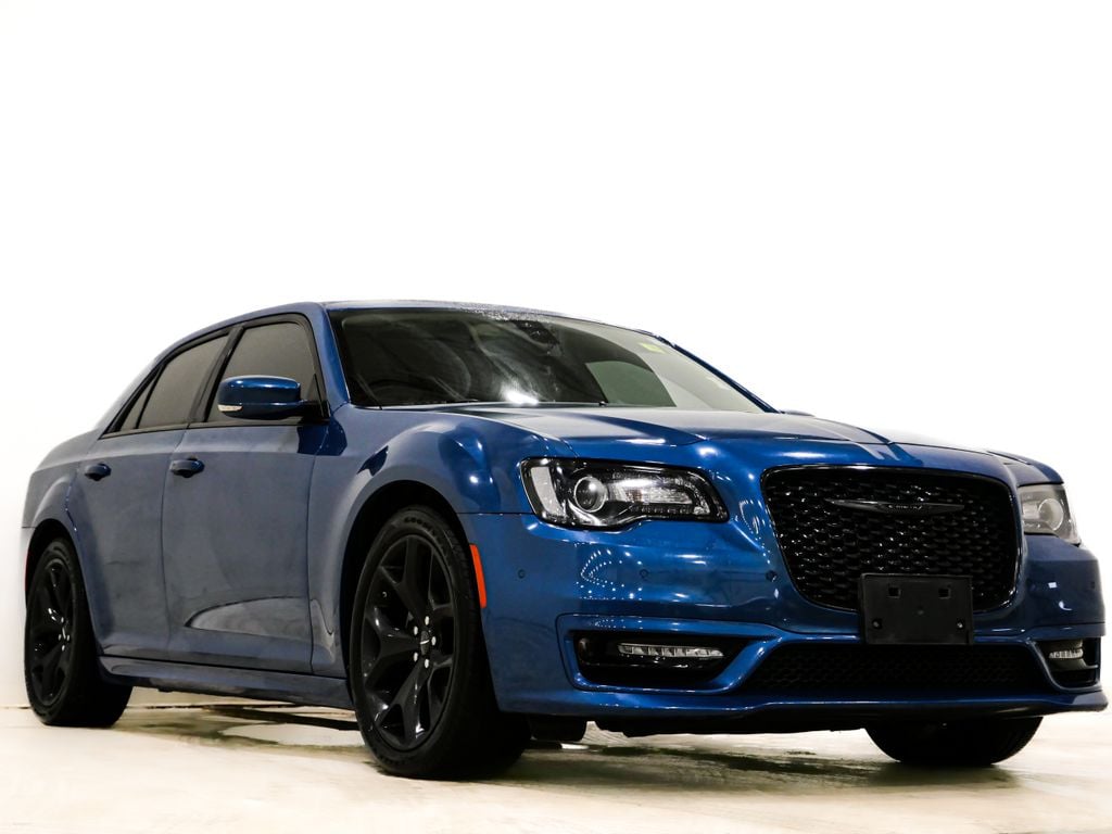 Used 2022 Chrysler 300 Touring Sedan