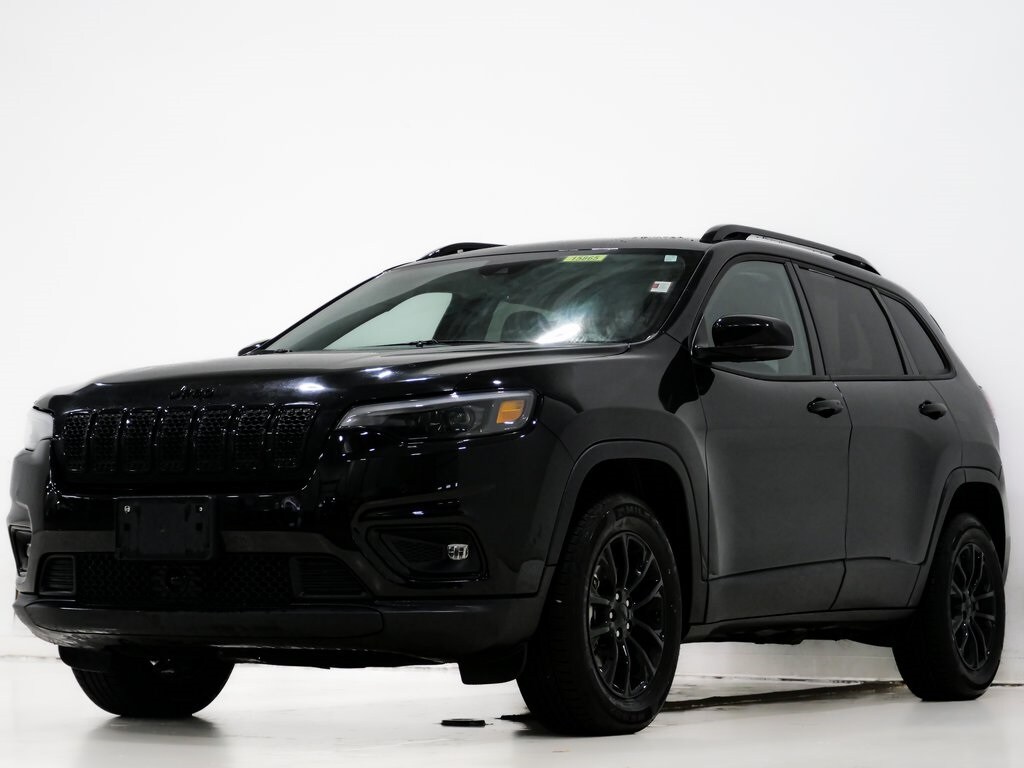 2023 Jeep Cherokee Altitude photo 3