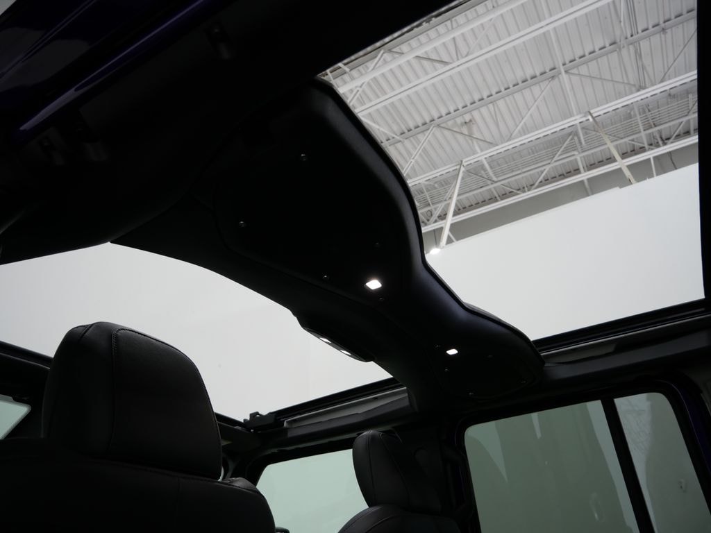 New 2026 Jeep Wrangler 4-DOOR SAHARA Sport Utility