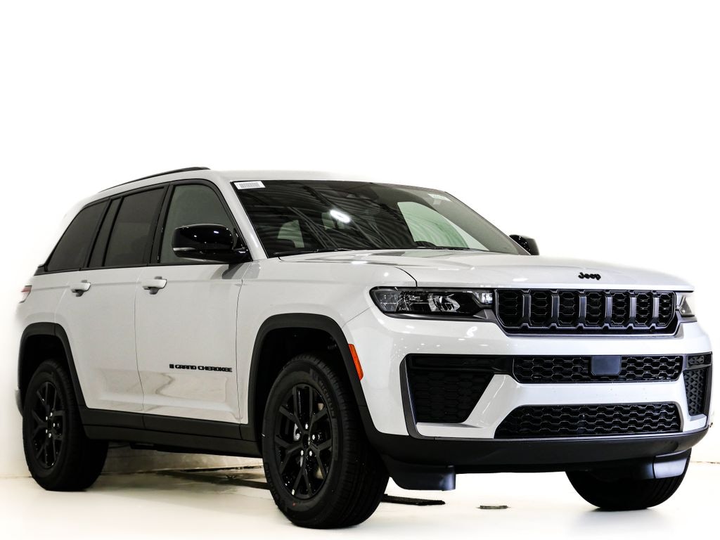 New 2026 Jeep Grand Cherokee LAREDO ALTITUDE 4X4 Sport Utility