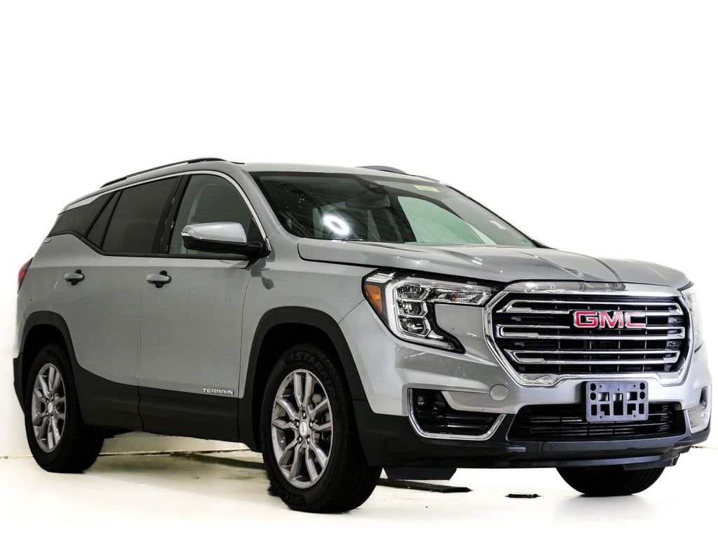 Used 2024 GMC Terrain SLT SUV