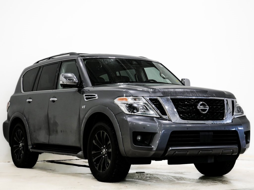 2020 Nissan Armada Platinum's photo