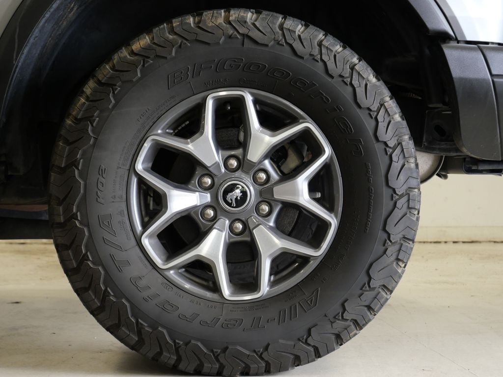 2021 Ford Bronco 4-Door Badlands - Photo 9
