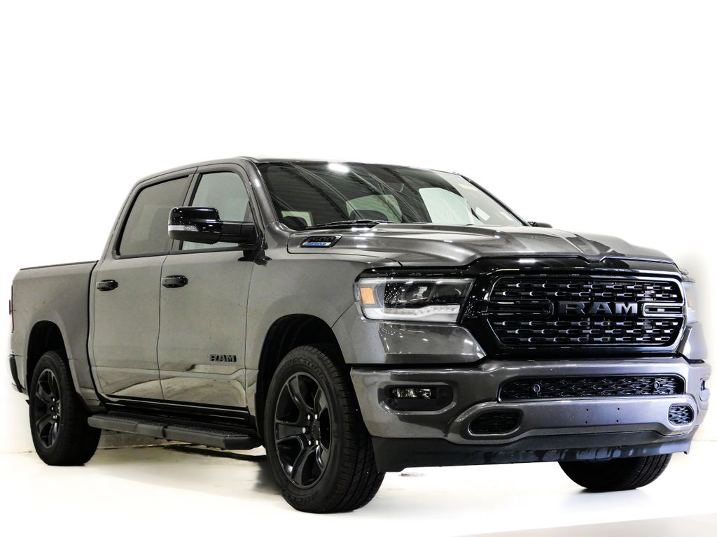2023 RAM 1500 Big Horn/Lone Star 4x4 Crew Cab 5'7's photo