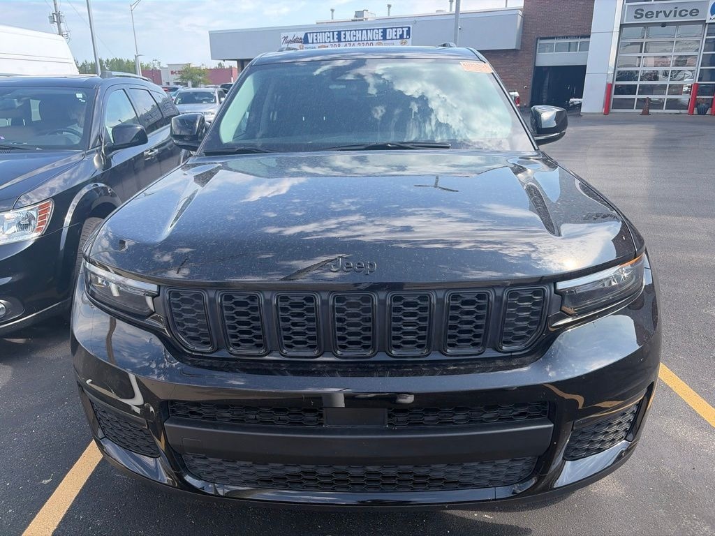 Used 2023 Jeep Grand Cherokee L Limited SUV
