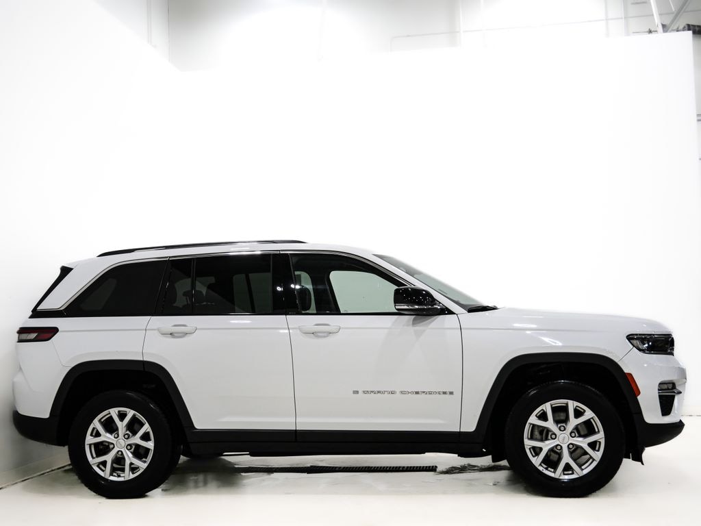 Used 2023 Jeep Grand Cherokee Limited SUV