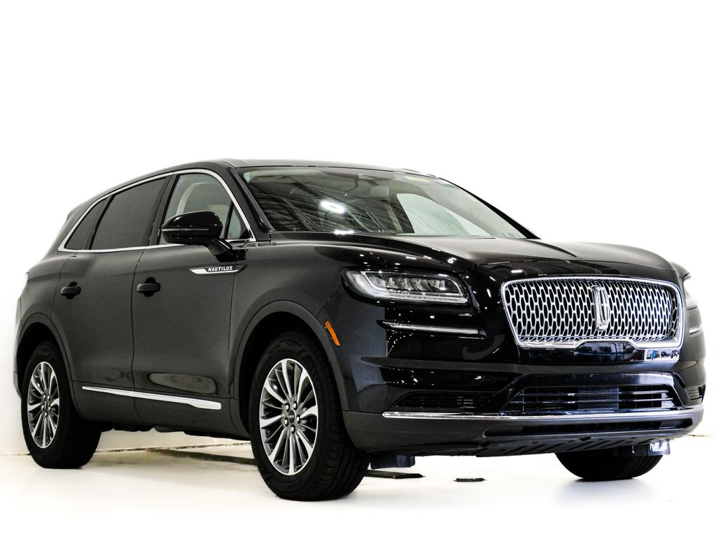 2023 Lincoln Nautilus Reserve AWD's photo