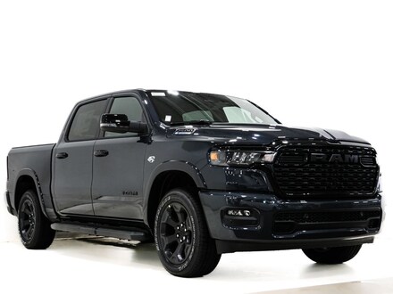 2026 Ram 1500 BIG HORN CREW CAB 4X4 5'7 BOX Pickup