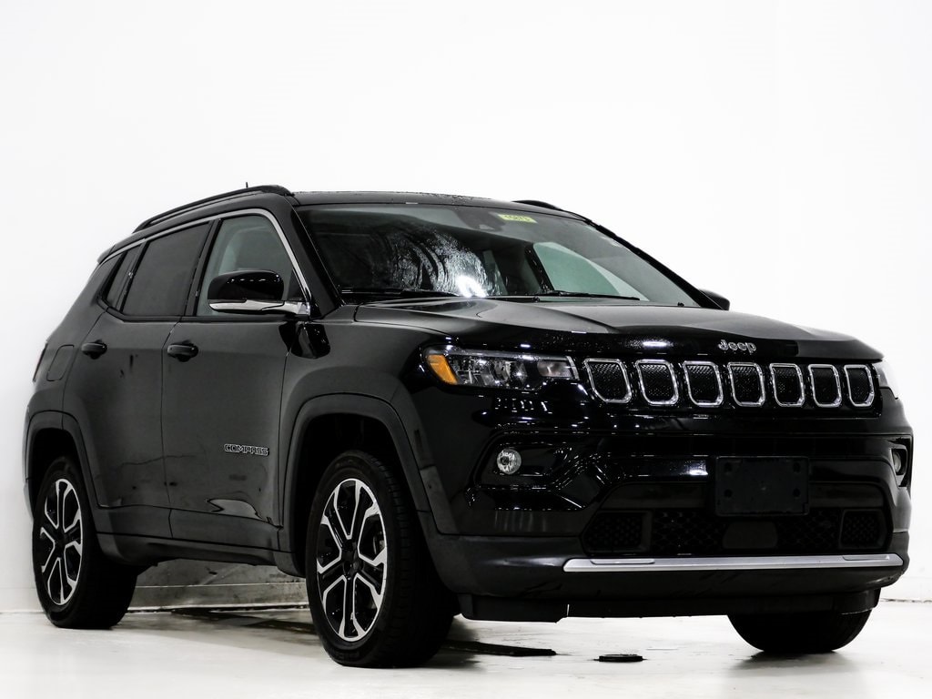 2022 Jeep Compass Limited's photo