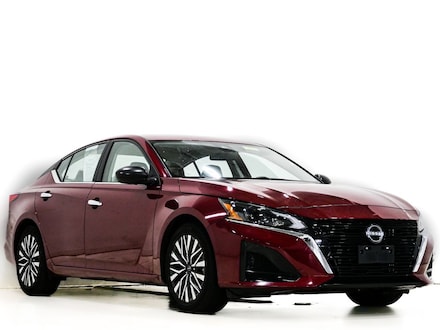 2025 Nissan Altima 2.5 SV Sedan