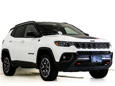 2025 Jeep Compass Trailhawk SUV