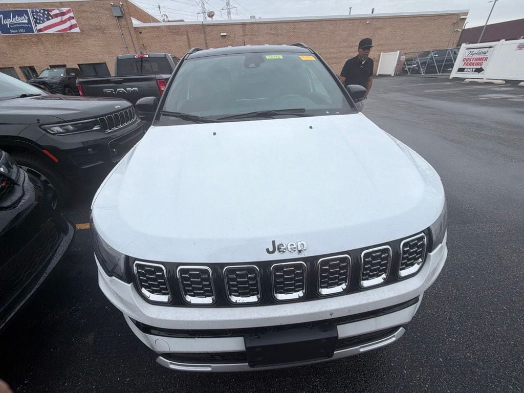 2025 Jeep Compass