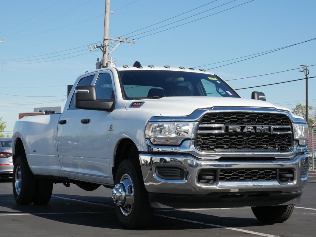 2024 RAM Ram 3500 Pickup Tradesman's photo