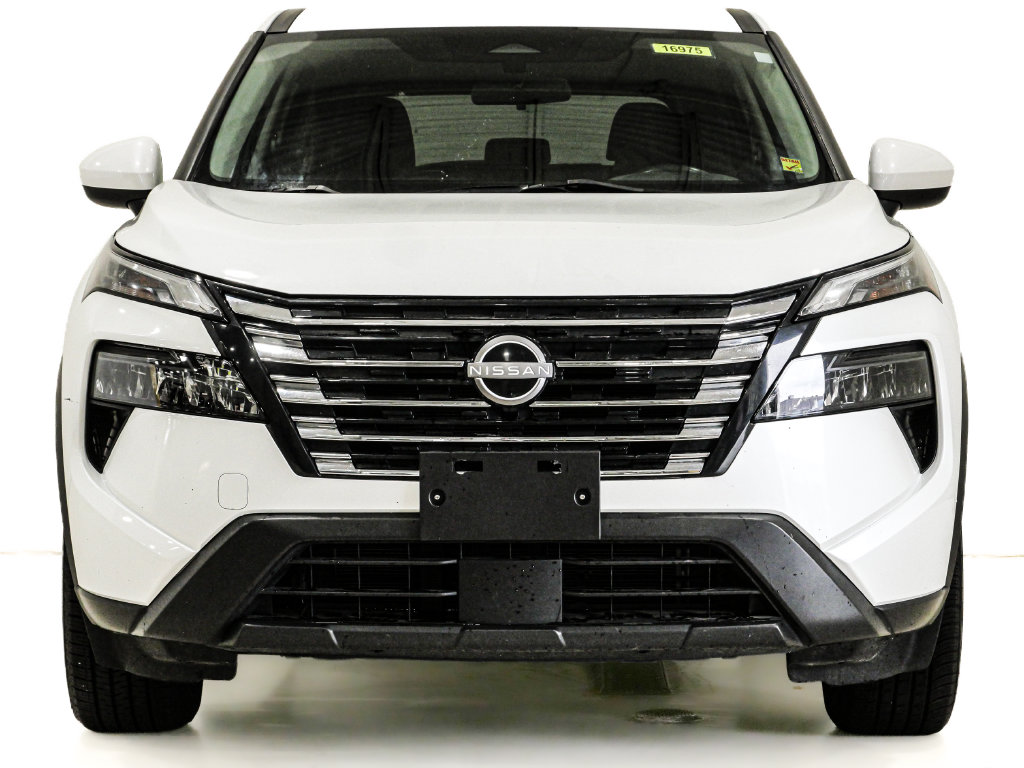 Used 2024 Nissan Rogue SV SUV