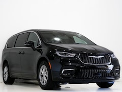 2026 Chrysler Pacifica SELECT AWD Passenger Van