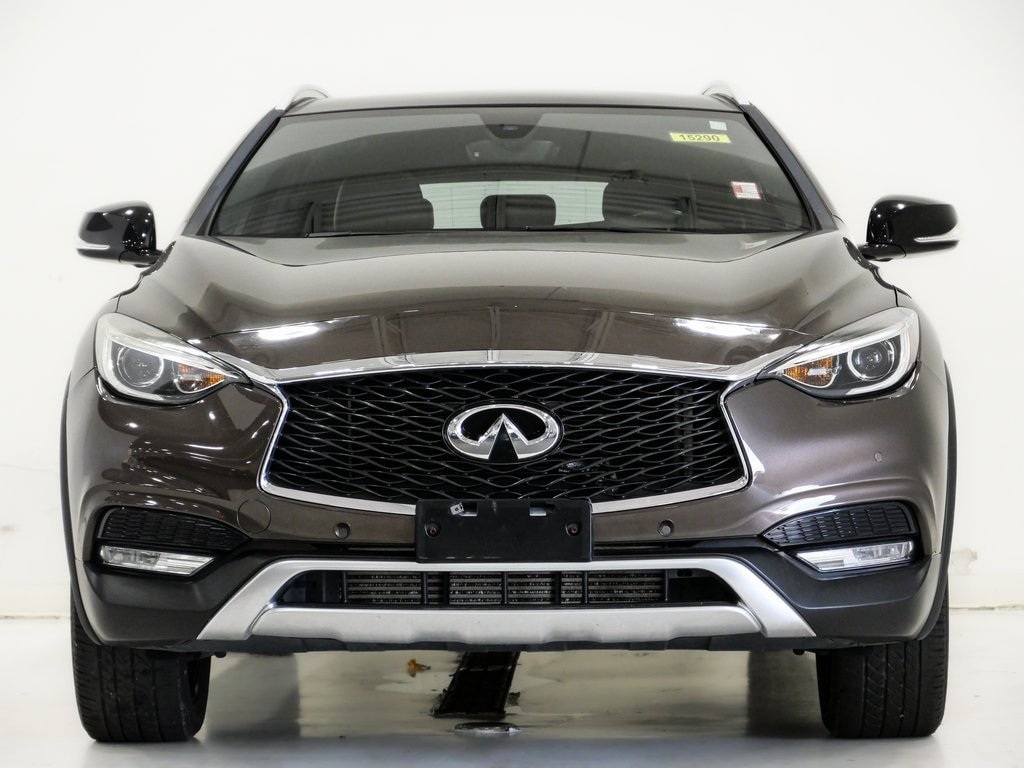 Used 2017 INFINITI QX30 Premium with VIN SJKCH5CR1HA022413 for sale in Lansing, IL