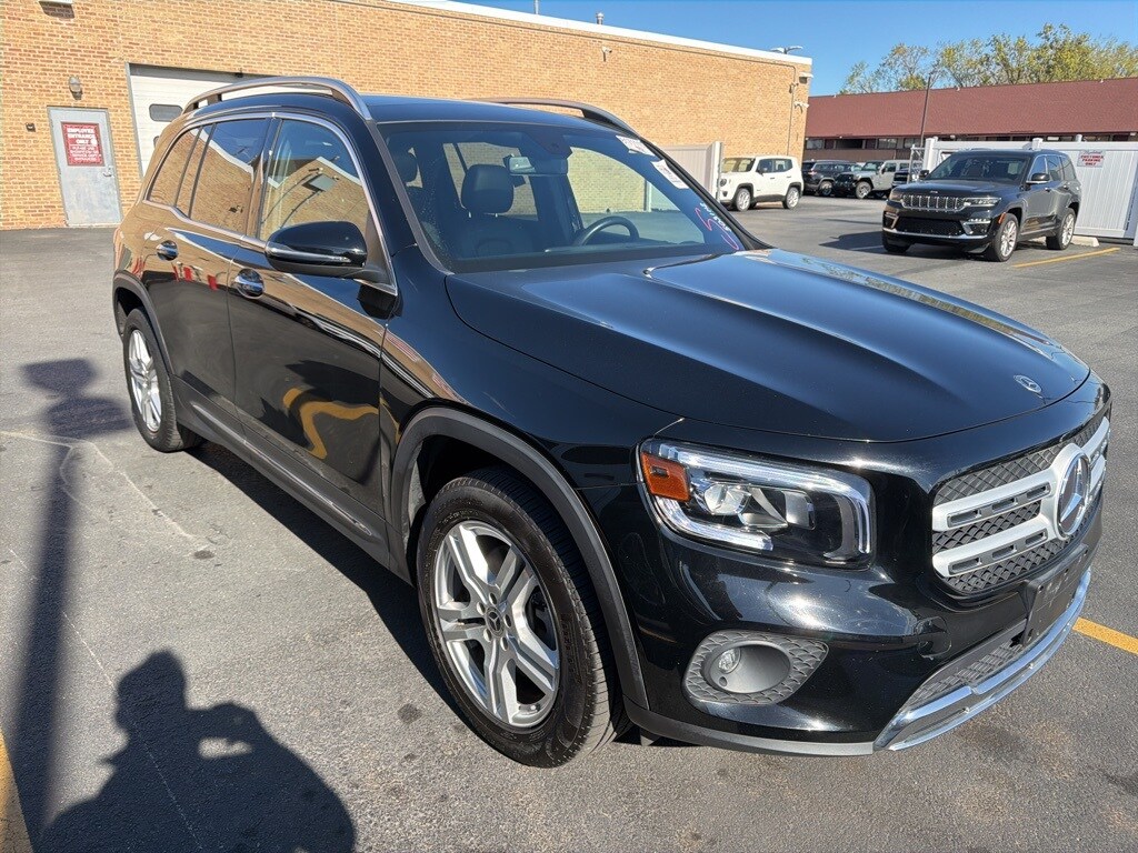 2021 Mercedes Benz GLB 250 4MATIC photo 3