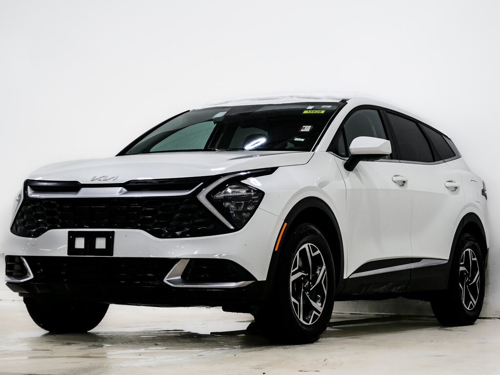 Used 2023 Kia Sportage LX SUV