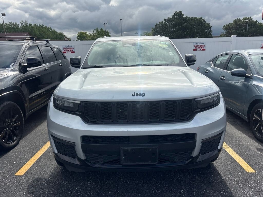 Used 2023 Jeep Grand Cherokee L Limited SUV