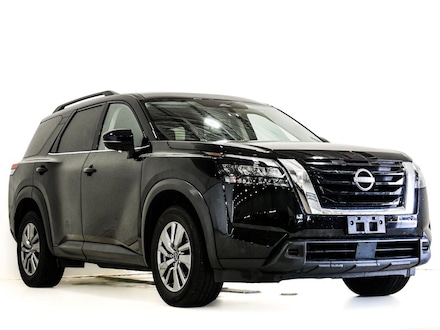 2025 Nissan Pathfinder SV SUV