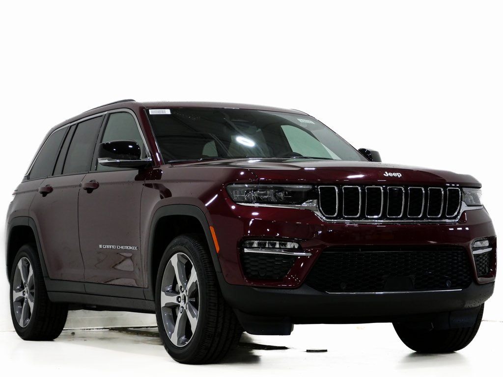 New 2025 Jeep Grand Cherokee LIMITED 4X4 Sport Utility
