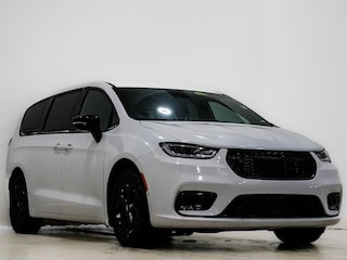 2024 Chrysler Pacifica Hybrid Select Minivan/Van