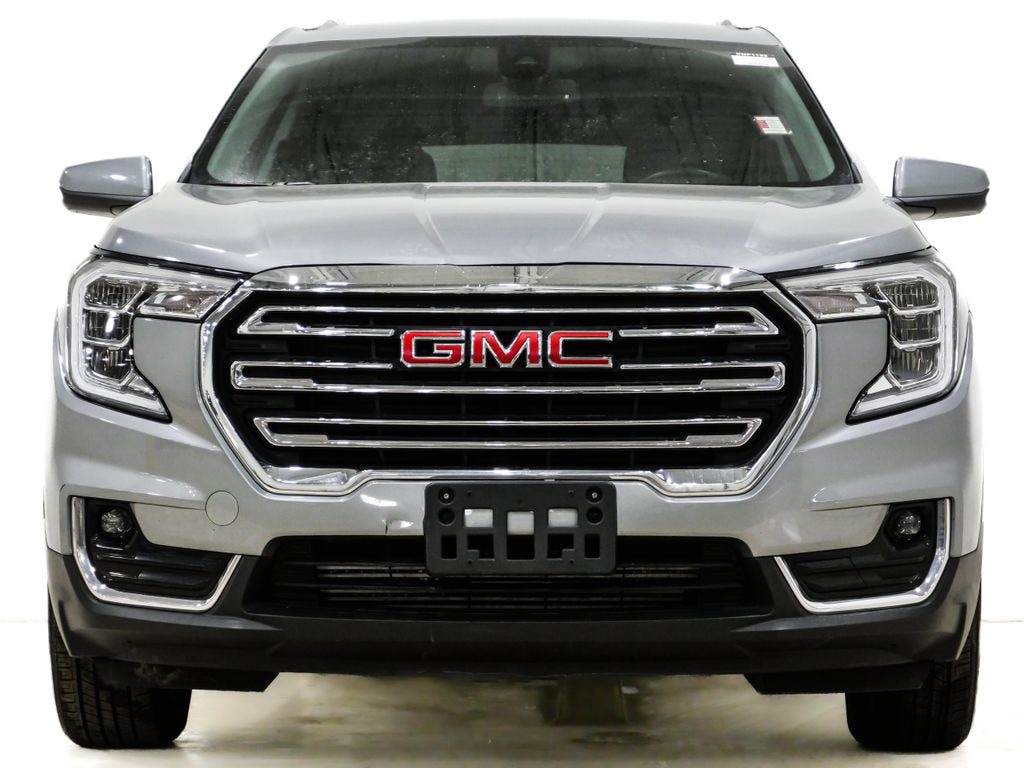 Used 2024 GMC Terrain SLT SUV