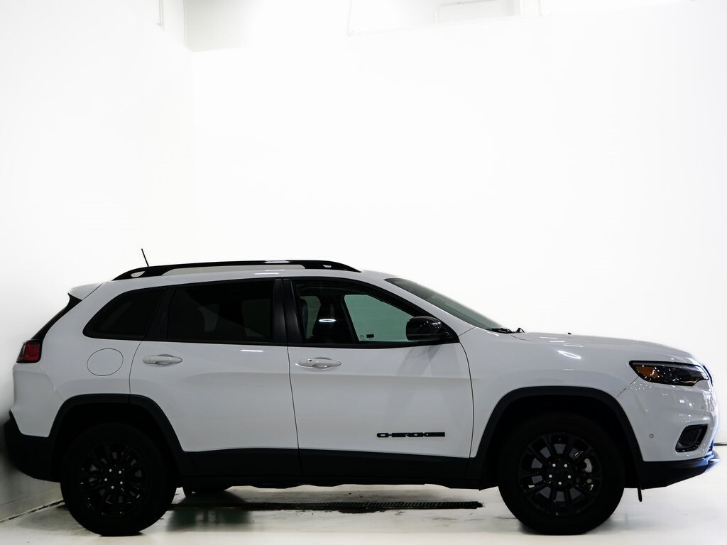 2023 Jeep Cherokee Altitude photo 4