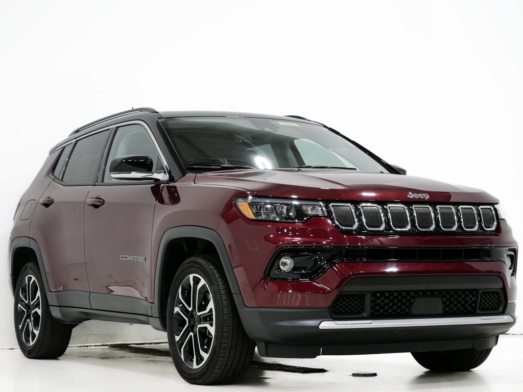 2022 Jeep Compass Limited's photo